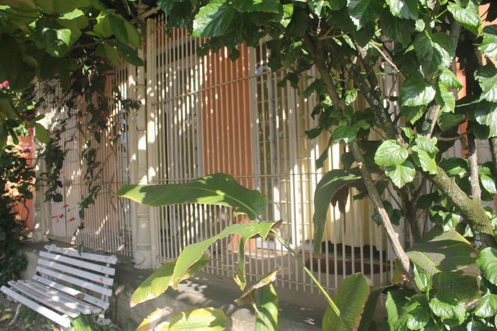 Ubatuba Surf Spot Bed and Breakfast Exteriör bild